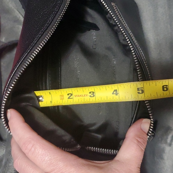 Black Leather Calvin Klein Belt Bag/Cross Body Bag New - Picture 12 of 12